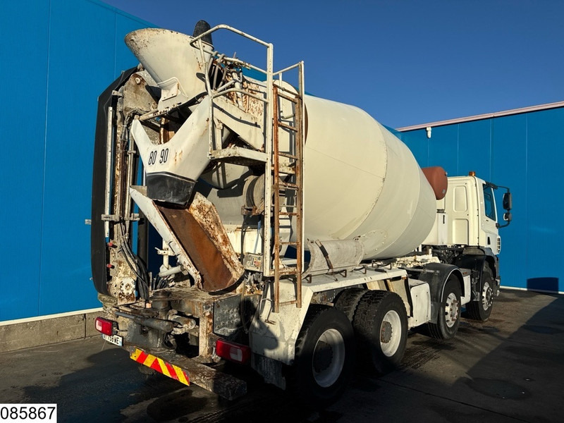 DAF CF 400 8x4, EURO 6, 8m3, Intermix, Remote - Betoniauto: kuva DAF CF 400 8x4, EURO 6, 8m3, Intermix, Remote - Betoniauto DAF CF 400 8x4, EURO 6, 8m3, Intermix, Remote - Betoniauto: kuva DAF CF 400 8x4, EURO 6, 8m3, Intermix, Remote - Betoniauto