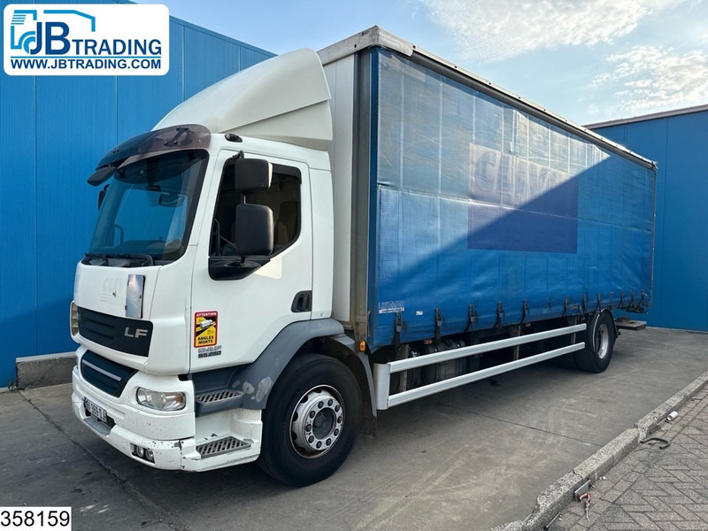 DAF LF55 250 EURO 5, Manual, Dhollandia - Umpikori kuorma-auto: kuva DAF LF55 250 EURO 5, Manual, Dhollandia - Umpikori kuorma-auto DAF LF55 250 EURO 5, Manual, Dhollandia - Umpikori kuorma-auto: kuva DAF LF55 250 EURO 5, Manual, Dhollandia - Umpikori kuorma-auto