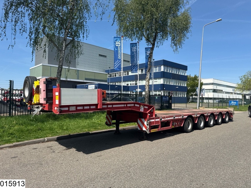 Faymonville multi max 85.000 KG, Steering axle - Apuvaunu puoliperävaunu: kuva Faymonville multi max 85.000 KG, Steering axle - Apuvaunu puoliperävaunu Faymonville multi max 85.000 KG, Steering axle - Apuvaunu puoliperävaunu: kuva Faymonville multi max 85.000 KG, Steering axle - Apuvaunu puoliperävaunu