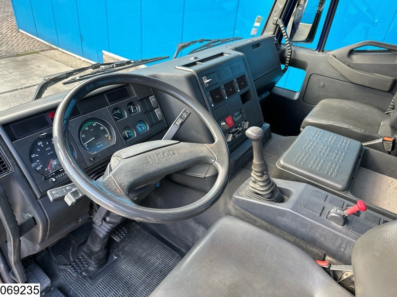 Iveco EuroTech Cursor 240 Manual, Steel suspension, PTO - Kippiauto kuorma-auto: kuva Iveco EuroTech Cursor 240 Manual, Steel suspension, PTO - Kippiauto kuorma-auto Iveco EuroTech Cursor 240 Manual, Steel suspension, PTO - Kippiauto kuorma-auto: kuva Iveco EuroTech Cursor 240 Manual, Steel suspension, PTO - Kippiauto kuorma-auto