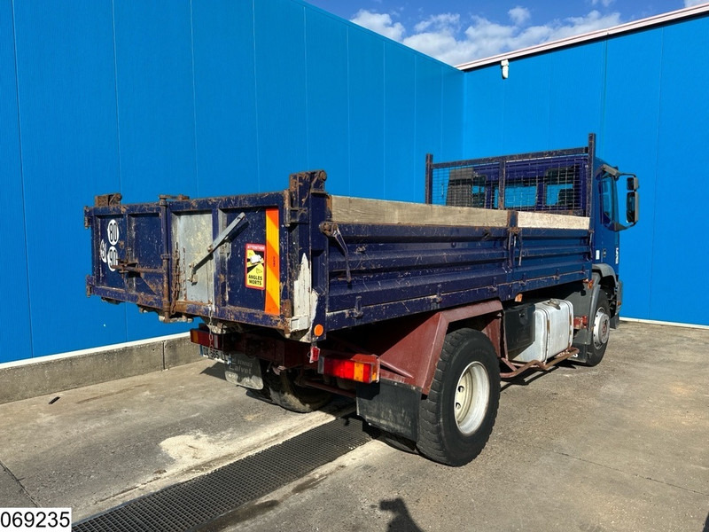 Iveco EuroTech Cursor 240 Manual, Steel suspension, PTO - Kippiauto kuorma-auto: kuva Iveco EuroTech Cursor 240 Manual, Steel suspension, PTO - Kippiauto kuorma-auto Iveco EuroTech Cursor 240 Manual, Steel suspension, PTO - Kippiauto kuorma-auto: kuva Iveco EuroTech Cursor 240 Manual, Steel suspension, PTO - Kippiauto kuorma-auto