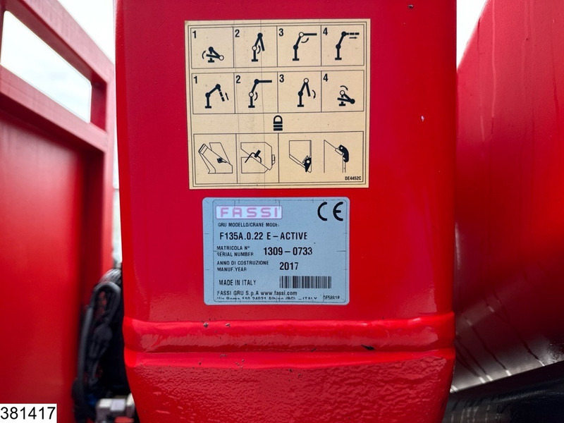 Iveco Stralis 360 6x2, EURO 6, Fassi, Remote - Lava-kuorma-auto, Nosturiauto: kuva Iveco Stralis 360 6x2, EURO 6, Fassi, Remote - Lava-kuorma-auto, Nosturiauto Iveco Stralis 360 6x2, EURO 6, Fassi, Remote - Lava-kuorma-auto, Nosturiauto: kuva Iveco Stralis 360 6x2, EURO 6, Fassi, Remote - Lava-kuorma-auto, Nosturiauto