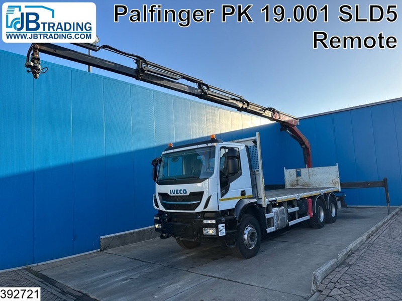 Iveco Trakker 360 6x4, EURO 6, Palfinger, Remote - Lava-kuorma-auto, Nosturiauto: kuva Iveco Trakker 360 6x4, EURO 6, Palfinger, Remote - Lava-kuorma-auto, Nosturiauto Iveco Trakker 360 6x4, EURO 6, Palfinger, Remote - Lava-kuorma-auto, Nosturiauto: kuva Iveco Trakker 360 6x4, EURO 6, Palfinger, Remote - Lava-kuorma-auto, Nosturiauto