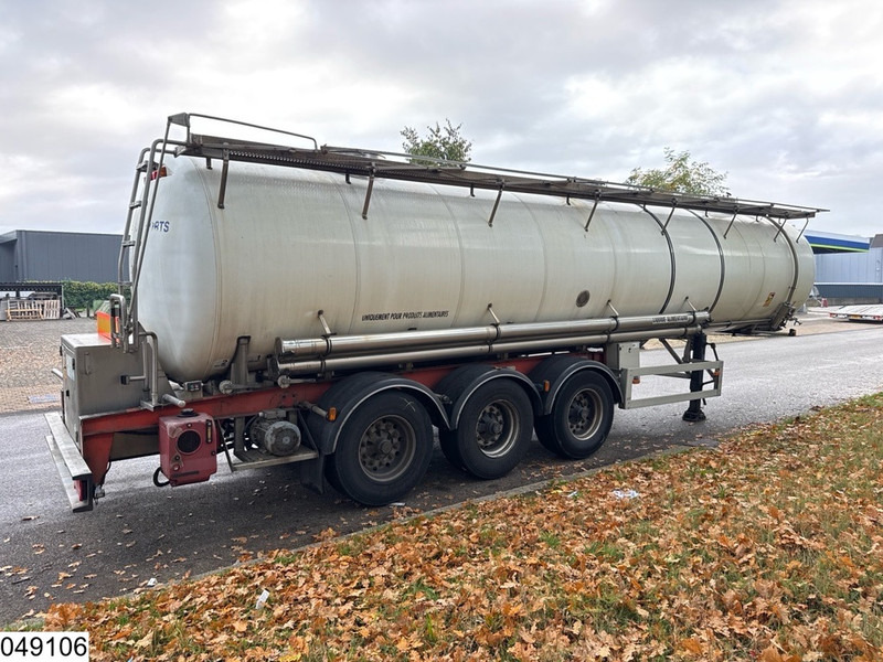 Magyar Food 26000 liter, 1 Comp - Säiliöpuoliperävaunu: kuva Magyar Food 26000 liter, 1 Comp - Säiliöpuoliperävaunu Magyar Food 26000 liter, 1 Comp - Säiliöpuoliperävaunu: kuva Magyar Food 26000 liter, 1 Comp - Säiliöpuoliperävaunu