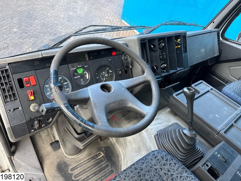 Mercedes-Benz 1820 15375 Liter, LPG GPL, Gastank, Steel suspension - Säiliöauto: kuva Mercedes-Benz 1820 15375 Liter, LPG GPL, Gastank, Steel suspension - Säiliöauto Mercedes-Benz 1820 15375 Liter, LPG GPL, Gastank, Steel suspension - Säiliöauto: kuva Mercedes-Benz 1820 15375 Liter, LPG GPL, Gastank, Steel suspension - Säiliöauto