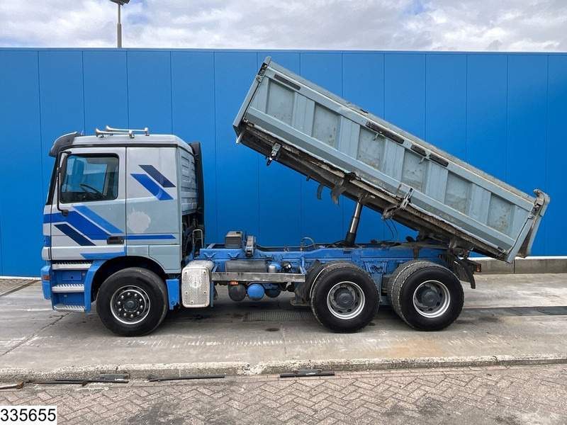 Mercedes-Benz Actros 2643 6x4, EURO 2, Manual, Retarder - Kippiauto kuorma-auto: kuva Mercedes-Benz Actros 2643 6x4, EURO 2, Manual, Retarder - Kippiauto kuorma-auto Mercedes-Benz Actros 2643 6x4, EURO 2, Manual, Retarder - Kippiauto kuorma-auto: kuva Mercedes-Benz Actros 2643 6x4, EURO 2, Manual, Retarder - Kippiauto kuorma-auto