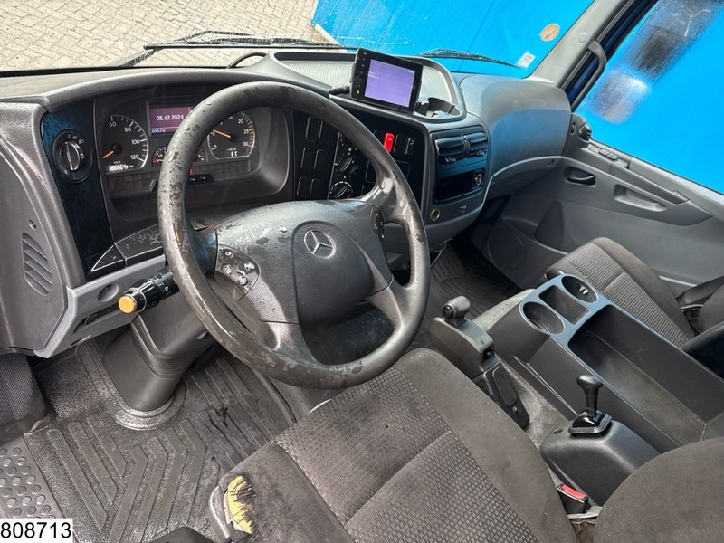 Umpikori kuorma-auto Mercedes-Benz Atego 1218 EURO 5: kuva Umpikori kuorma-auto Mercedes-Benz Atego 1218 EURO 5