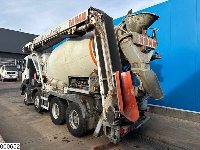 Renault Kerax 410 Dxi 8x4, Cifa, 9m3, Remote - Betoniauto: kuva Renault Kerax 410 Dxi 8x4, Cifa, 9m3, Remote - Betoniauto Renault Kerax 410 Dxi 8x4, Cifa, 9m3, Remote - Betoniauto: kuva Renault Kerax 410 Dxi 8x4, Cifa, 9m3, Remote - Betoniauto