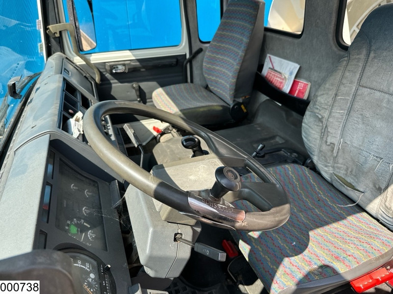 Renault S 150 Manual, Steel suspension, PTO, 4645 liter - Säiliöauto: kuva Renault S 150 Manual, Steel suspension, PTO, 4645 liter - Säiliöauto Renault S 150 Manual, Steel suspension, PTO, 4645 liter - Säiliöauto: kuva Renault S 150 Manual, Steel suspension, PTO, 4645 liter - Säiliöauto