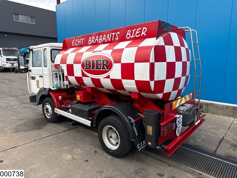 Renault S 150 Manual, Steel suspension, PTO, 4645 liter - Säiliöauto: kuva Renault S 150 Manual, Steel suspension, PTO, 4645 liter - Säiliöauto Renault S 150 Manual, Steel suspension, PTO, 4645 liter - Säiliöauto: kuva Renault S 150 Manual, Steel suspension, PTO, 4645 liter - Säiliöauto