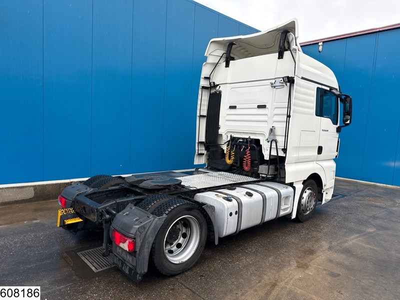 MAN TGX 18 400 EURO 5, Retarder, Mega - Vetopöytäauto: kuva MAN TGX 18 400 EURO 5, Retarder, Mega - Vetopöytäauto MAN TGX 18 400 EURO 5, Retarder, Mega - Vetopöytäauto: kuva MAN TGX 18 400 EURO 5, Retarder, Mega - Vetopöytäauto