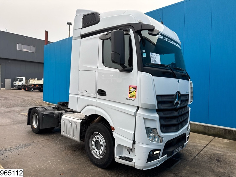 Mercedes-Benz Actros 1842 EURO 6 - Vetopöytäauto: kuva Mercedes-Benz Actros 1842 EURO 6 - Vetopöytäauto Mercedes-Benz Actros 1842 EURO 6 - Vetopöytäauto: kuva Mercedes-Benz Actros 1842 EURO 6 - Vetopöytäauto
