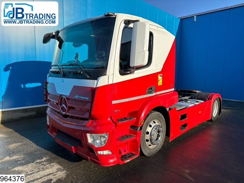 Mercedes-Benz Actros 1843 EURO 6, Hydrauliek, Retarder, LOHR - Vetopöytäauto: kuva Mercedes-Benz Actros 1843 EURO 6, Hydrauliek, Retarder, LOHR - Vetopöytäauto Mercedes-Benz Actros 1843 EURO 6, Hydrauliek, Retarder, LOHR - Vetopöytäauto: kuva Mercedes-Benz Actros 1843 EURO 6, Hydrauliek, Retarder, LOHR - Vetopöytäauto