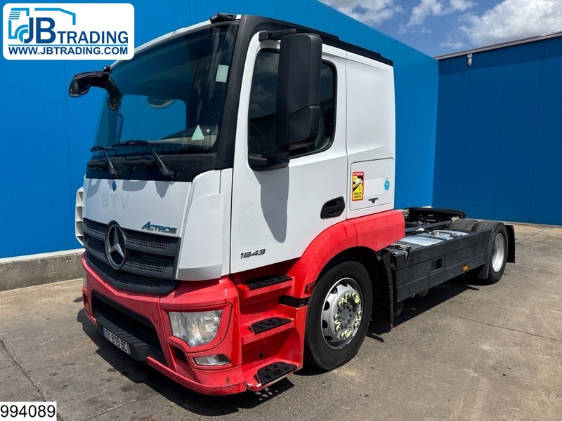 Mercedes-Benz Actros 1843 EURO 6, Hydrauliek, Retarder, LOHR - Vetopöytäauto: kuva Mercedes-Benz Actros 1843 EURO 6, Hydrauliek, Retarder, LOHR - Vetopöytäauto Mercedes-Benz Actros 1843 EURO 6, Hydrauliek, Retarder, LOHR - Vetopöytäauto: kuva Mercedes-Benz Actros 1843 EURO 6, Hydrauliek, Retarder, LOHR - Vetopöytäauto