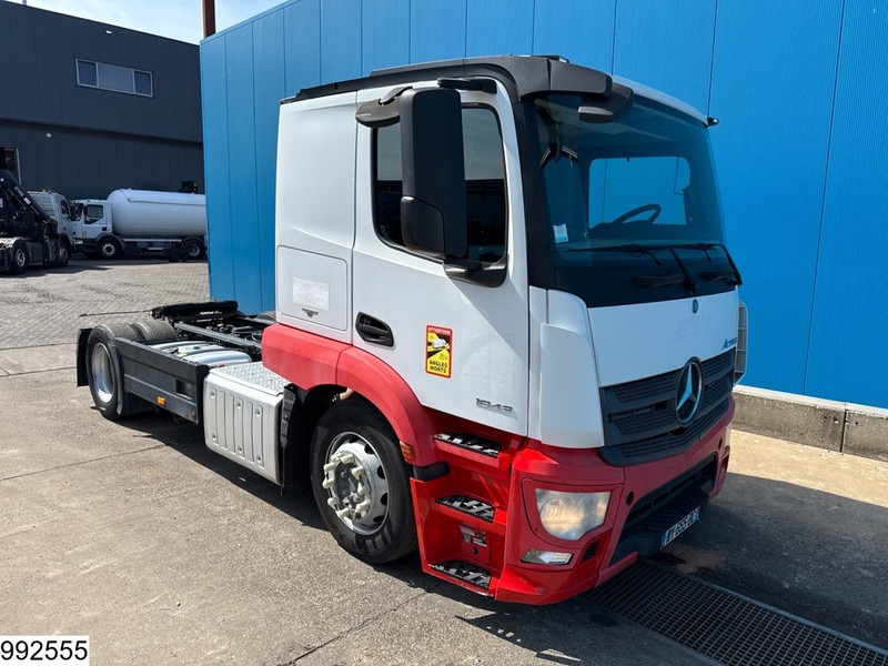 Mercedes-Benz Actros 1843 EURO 6, Retarder, PTO, LOHR, Standairco - Vetopöytäauto: kuva Mercedes-Benz Actros 1843 EURO 6, Retarder, PTO, LOHR, Standairco - Vetopöytäauto Mercedes-Benz Actros 1843 EURO 6, Retarder, PTO, LOHR, Standairco - Vetopöytäauto: kuva Mercedes-Benz Actros 1843 EURO 6, Retarder, PTO, LOHR, Standairco - Vetopöytäauto