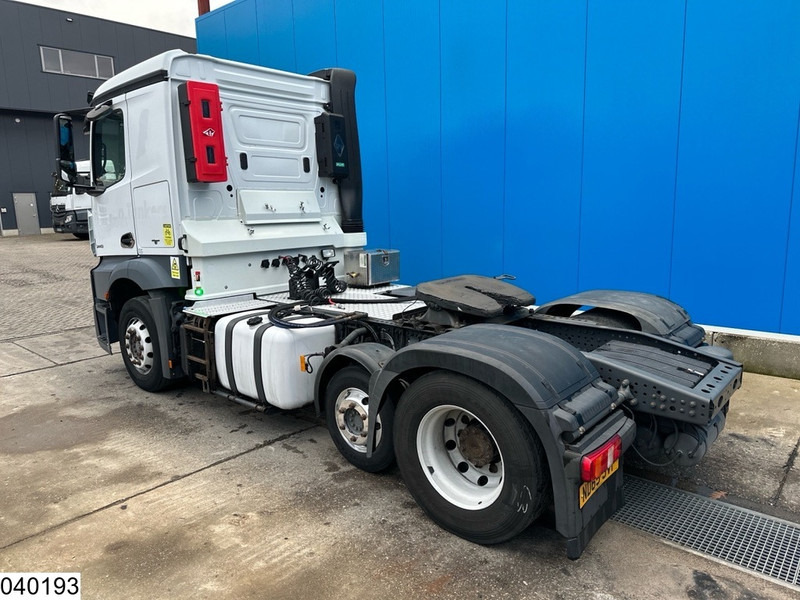 Mercedes-Benz Actros 2443 6x2, EURO 6, RHD, ADR, Hydraulic - Vetopöytäauto: kuva Mercedes-Benz Actros 2443 6x2, EURO 6, RHD, ADR, Hydraulic - Vetopöytäauto Mercedes-Benz Actros 2443 6x2, EURO 6, RHD, ADR, Hydraulic - Vetopöytäauto: kuva Mercedes-Benz Actros 2443 6x2, EURO 6, RHD, ADR, Hydraulic - Vetopöytäauto