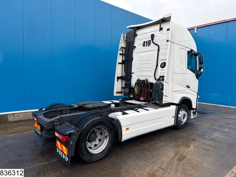 Volvo FH 460 XL, EURO 6, Standairco, i-Shift - Vetopöytäauto: kuva Volvo FH 460 XL, EURO 6, Standairco, i-Shift - Vetopöytäauto Volvo FH 460 XL, EURO 6, Standairco, i-Shift - Vetopöytäauto: kuva Volvo FH 460 XL, EURO 6, Standairco, i-Shift - Vetopöytäauto