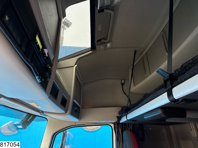 Volvo FH 460 XL, EURO 6, Standairco, i-Shift - Vetopöytäauto: kuva Volvo FH 460 XL, EURO 6, Standairco, i-Shift - Vetopöytäauto Volvo FH 460 XL, EURO 6, Standairco, i-Shift - Vetopöytäauto: kuva Volvo FH 460 XL, EURO 6, Standairco, i-Shift - Vetopöytäauto