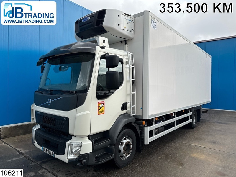 Volvo FL 250 EURO 6, Carrier, Meat hanging rails - Refrigeraattori kuorma-auto: kuva Volvo FL 250 EURO 6, Carrier, Meat hanging rails - Refrigeraattori kuorma-auto Volvo FL 250 EURO 6, Carrier, Meat hanging rails - Refrigeraattori kuorma-auto: kuva Volvo FL 250 EURO 6, Carrier, Meat hanging rails - Refrigeraattori kuorma-auto
