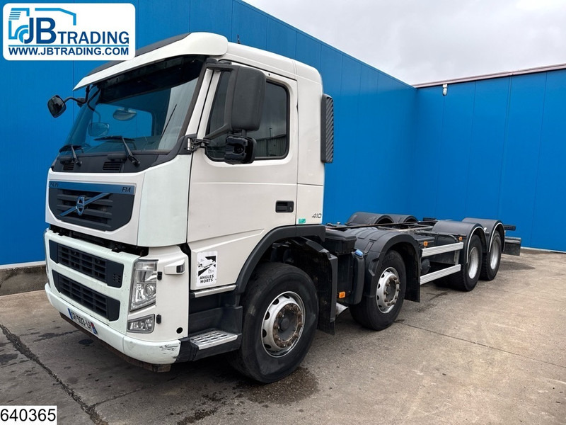 Volvo FM 410 8x4, EURO 5, PTO - Kuorma-auto alusta: kuva Volvo FM 410 8x4, EURO 5, PTO - Kuorma-auto alusta Volvo FM 410 8x4, EURO 5, PTO - Kuorma-auto alusta: kuva Volvo FM 410 8x4, EURO 5, PTO - Kuorma-auto alusta
