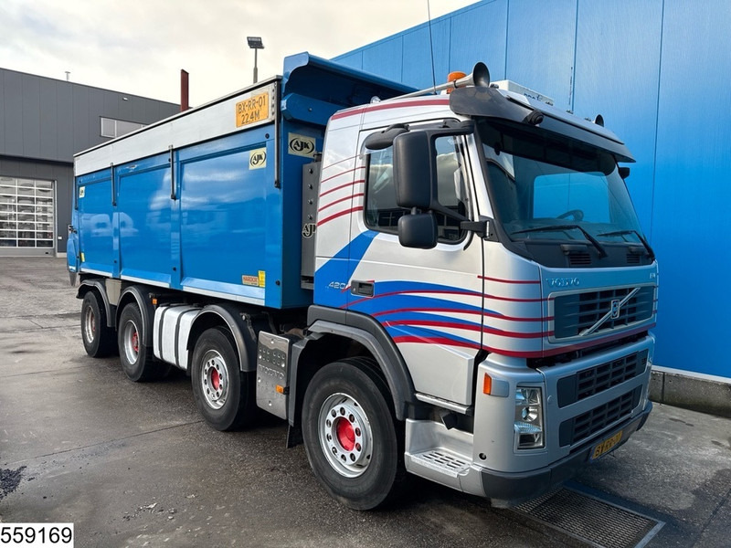 Volvo FM 420 8x4, EURO 5, Airpress cabine - Kippiauto kuorma-auto: kuva Volvo FM 420 8x4, EURO 5, Airpress cabine - Kippiauto kuorma-auto Volvo FM 420 8x4, EURO 5, Airpress cabine - Kippiauto kuorma-auto: kuva Volvo FM 420 8x4, EURO 5, Airpress cabine - Kippiauto kuorma-auto