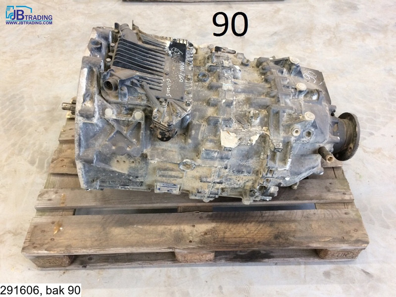 ZF ASTRONIC, CF, 12 AS 2301, Automatic - Vaihdelaatikko: kuva ZF ASTRONIC, CF, 12 AS 2301, Automatic - Vaihdelaatikko ZF ASTRONIC, CF, 12 AS 2301, Automatic - Vaihdelaatikko: kuva ZF ASTRONIC, CF, 12 AS 2301, Automatic - Vaihdelaatikko