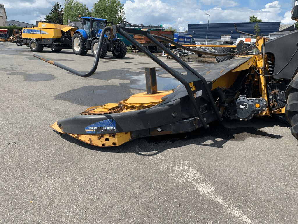 NEW HOLLAND 10 RANGS - Lisävarusteet - silppuri: kuva NEW HOLLAND 10 RANGS - Lisävarusteet - silppuri NEW HOLLAND 10 RANGS - Lisävarusteet - silppuri: kuva NEW HOLLAND 10 RANGS - Lisävarusteet - silppuri