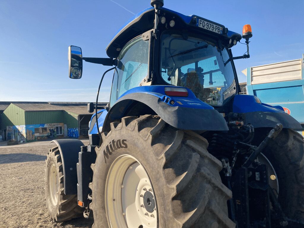 NEW HOLLAND T7.165S RANGE COMMAND S5 - Traktori: kuva NEW HOLLAND T7.165S RANGE COMMAND S5 - Traktori NEW HOLLAND T7.165S RANGE COMMAND S5 - Traktori: kuva NEW HOLLAND T7.165S RANGE COMMAND S5 - Traktori