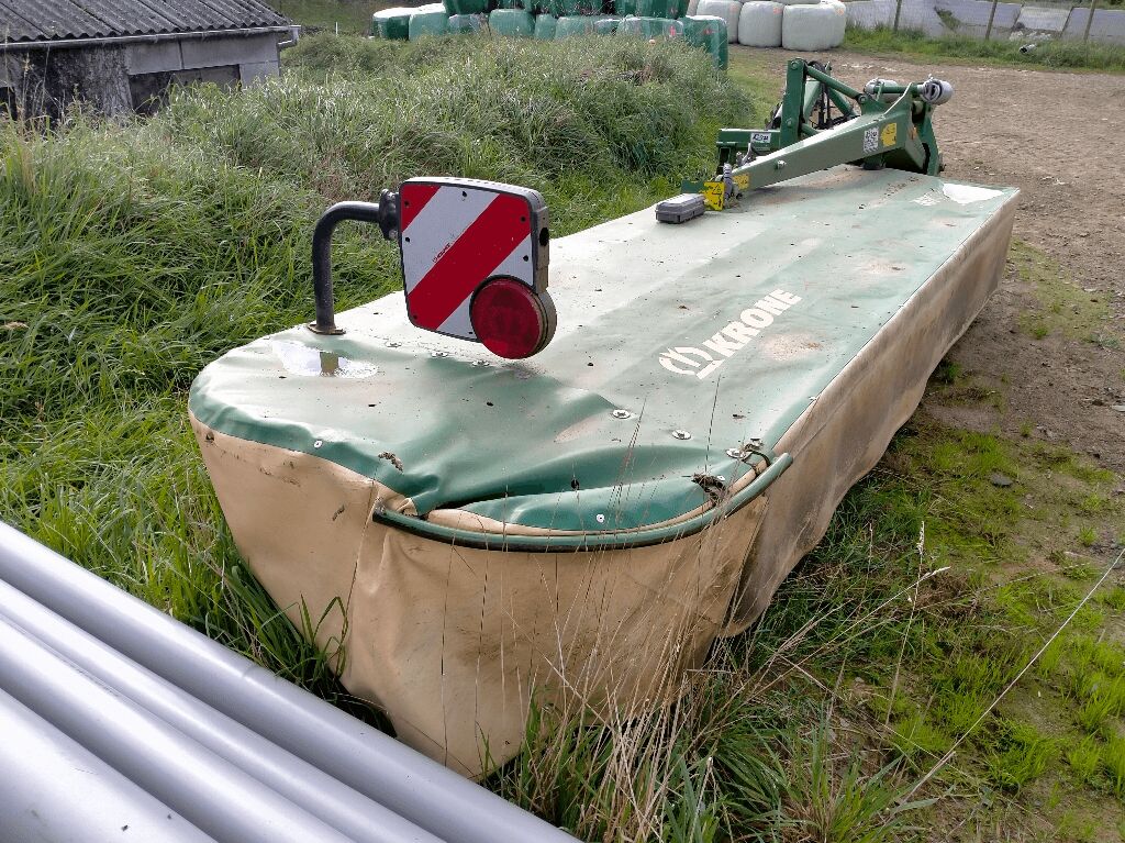 KRONE EC R400 - Niittokone: kuva KRONE EC R400 - Niittokone KRONE EC R400 - Niittokone: kuva KRONE EC R400 - Niittokone