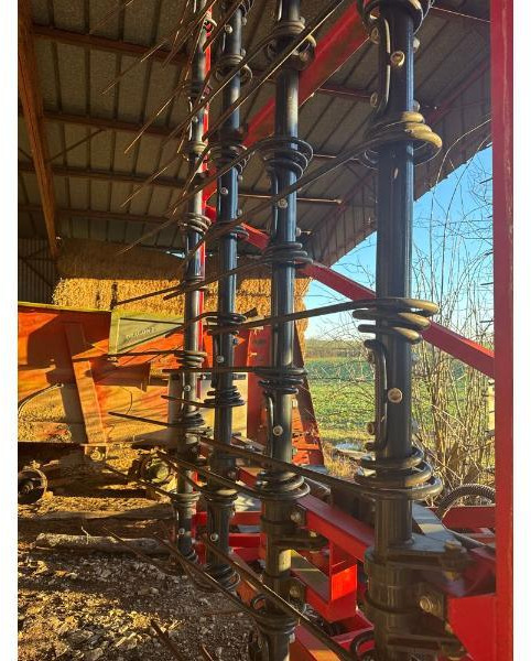 BUGNOT RAPID MULCH - Äes: kuva BUGNOT RAPID MULCH - Äes BUGNOT RAPID MULCH - Äes: kuva BUGNOT RAPID MULCH - Äes