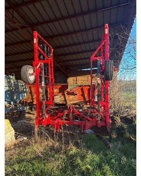 BUGNOT RAPID MULCH - Äes: kuva BUGNOT RAPID MULCH - Äes BUGNOT RAPID MULCH - Äes: kuva BUGNOT RAPID MULCH - Äes