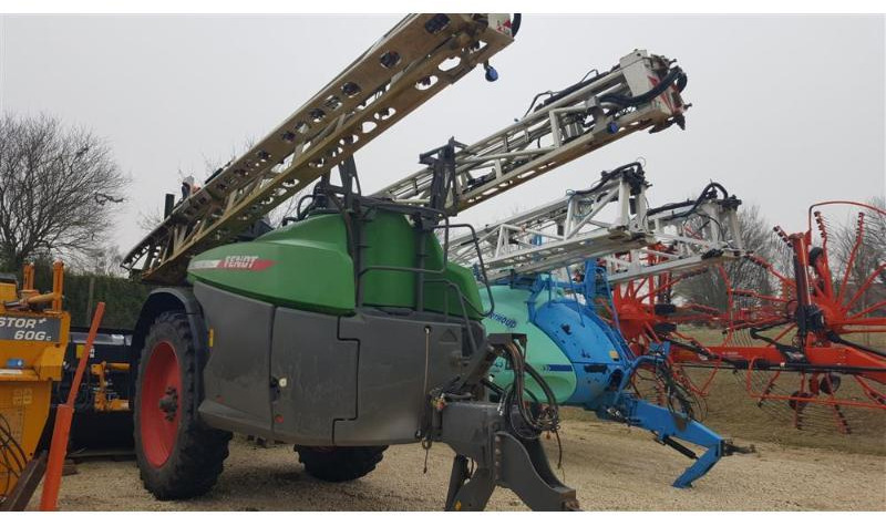 FENDT ROGATOR344 - Hinattava kasvinsuojeluruisku: kuva FENDT ROGATOR344 - Hinattava kasvinsuojeluruisku FENDT ROGATOR344 - Hinattava kasvinsuojeluruisku: kuva FENDT ROGATOR344 - Hinattava kasvinsuojeluruisku