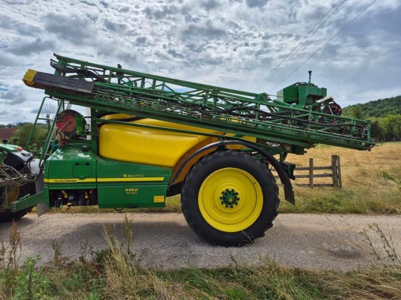 JOHN DEERE R952I - Hinattava kasvinsuojeluruisku: kuva JOHN DEERE R952I - Hinattava kasvinsuojeluruisku JOHN DEERE R952I - Hinattava kasvinsuojeluruisku: kuva JOHN DEERE R952I - Hinattava kasvinsuojeluruisku