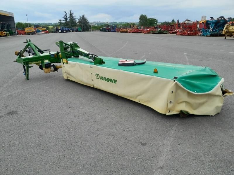 KRONE EASYCUT R400 - Niittokone: kuva KRONE EASYCUT R400 - Niittokone KRONE EASYCUT R400 - Niittokone: kuva KRONE EASYCUT R400 - Niittokone