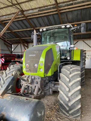 Claas AXION 820 - Traktori: kuva Claas AXION 820 - Traktori Claas AXION 820 - Traktori: kuva Claas AXION 820 - Traktori