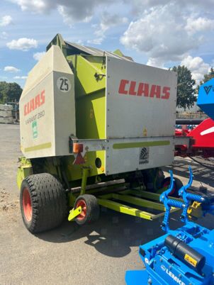 Claas Variant 280 - Pyöröpaalain: kuva Claas Variant 280 - Pyöröpaalain Claas Variant 280 - Pyöröpaalain: kuva Claas Variant 280 - Pyöröpaalain