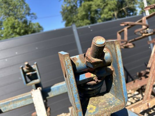 Rabe / Rabewerk Chisel 4m - Kultivaattori: kuva Rabe / Rabewerk Chisel 4m - Kultivaattori Rabe / Rabewerk Chisel 4m - Kultivaattori: kuva Rabe / Rabewerk Chisel 4m - Kultivaattori