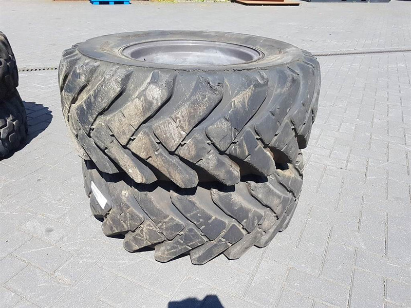 Ahlmann AS50-Solideal 12.5-18-Dunlop 12.5R18-Tire/Reifen - Renkaat ja vanteet - Rakennuskoneet: kuva Ahlmann AS50-Solideal 12.5-18-Dunlop 12.5R18-Tire/Reifen - Renkaat ja vanteet - Rakennuskoneet Ahlmann AS50-Solideal 12.5-18-Dunlop 12.5R18-Tire/Reifen - Renkaat ja vanteet - Rakennuskoneet: kuva Ahlmann AS50-Solideal 12.5-18-Dunlop 12.5R18-Tire/Reifen - Renkaat ja vanteet - Rakennuskoneet