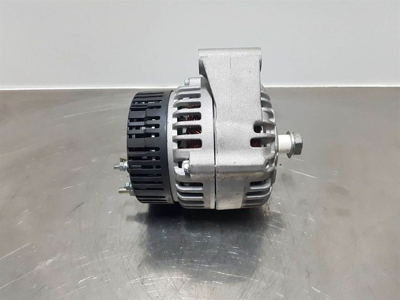 Ahlmann AZ150-28V 55A-Alternator/Lichtmaschine/Dynamo - Moottori - Rakennuskoneet: kuva Ahlmann AZ150-28V 55A-Alternator/Lichtmaschine/Dynamo - Moottori - Rakennuskoneet Ahlmann AZ150-28V 55A-Alternator/Lichtmaschine/Dynamo - Moottori - Rakennuskoneet: kuva Ahlmann AZ150-28V 55A-Alternator/Lichtmaschine/Dynamo - Moottori - Rakennuskoneet