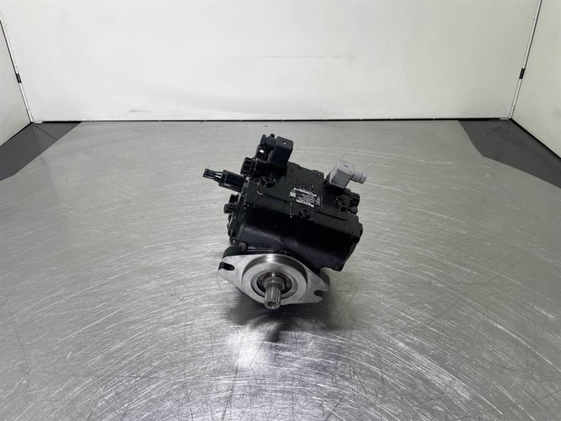Ahlmann AZ45E-4110960A/3-Rexroth A4VG28-Drive pump/Rijpomp - Hydrauliikka - Rakennuskoneet: kuva Ahlmann AZ45E-4110960A/3-Rexroth A4VG28-Drive pump/Rijpomp - Hydrauliikka - Rakennuskoneet Ahlmann AZ45E-4110960A/3-Rexroth A4VG28-Drive pump/Rijpomp - Hydrauliikka - Rakennuskoneet: kuva Ahlmann AZ45E-4110960A/3-Rexroth A4VG28-Drive pump/Rijpomp - Hydrauliikka - Rakennuskoneet