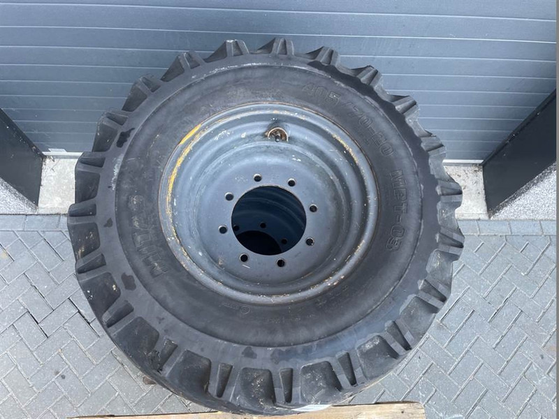 Ahlmann AZ6-Mitas 405/70-20 (16/70-20)-Tire/Reifen/Band - Renkaat ja vanteet - Rakennuskoneet: kuva Ahlmann AZ6-Mitas 405/70-20 (16/70-20)-Tire/Reifen/Band - Renkaat ja vanteet - Rakennuskoneet Ahlmann AZ6-Mitas 405/70-20 (16/70-20)-Tire/Reifen/Band - Renkaat ja vanteet - Rakennuskoneet: kuva Ahlmann AZ6-Mitas 405/70-20 (16/70-20)-Tire/Reifen/Band - Renkaat ja vanteet - Rakennuskoneet