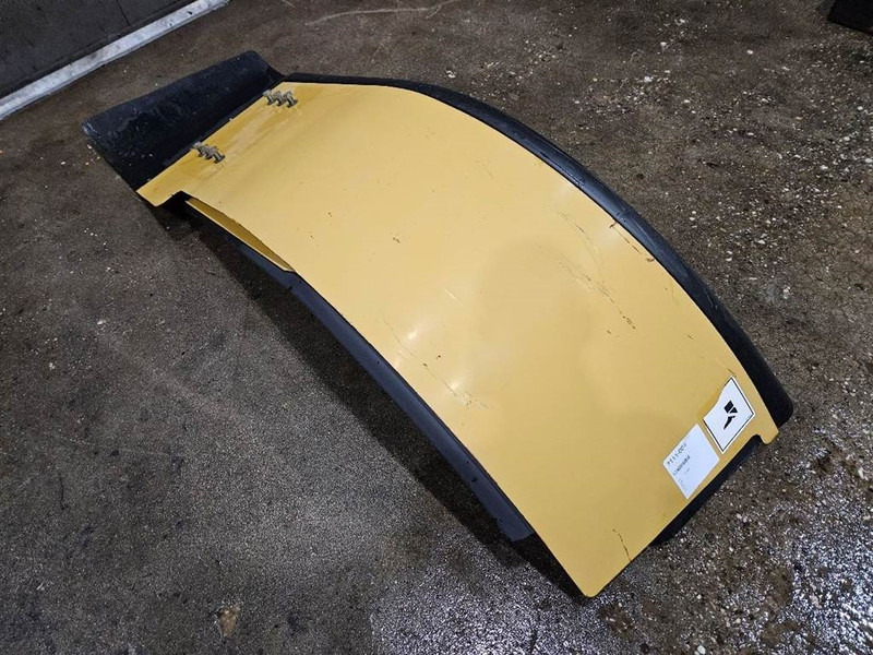Cat - Rear mud guard/Kotfluegel/Spatbord - Runko/ Alusta - Rakennuskoneet: kuva Cat - Rear mud guard/Kotfluegel/Spatbord - Runko/ Alusta - Rakennuskoneet Cat - Rear mud guard/Kotfluegel/Spatbord - Runko/ Alusta - Rakennuskoneet: kuva Cat - Rear mud guard/Kotfluegel/Spatbord - Runko/ Alusta - Rakennuskoneet