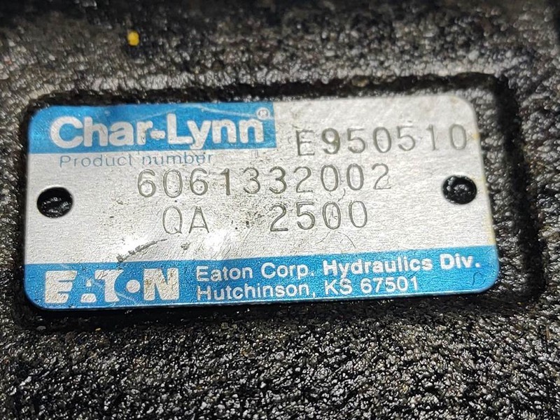 Char-Lynn 6061332002 - Kramer 320 - Priority valve - Hydrauliikka - Rakennuskoneet: kuva Char-Lynn 6061332002 - Kramer 320 - Priority valve - Hydrauliikka - Rakennuskoneet Char-Lynn 6061332002 - Kramer 320 - Priority valve - Hydrauliikka - Rakennuskoneet: kuva Char-Lynn 6061332002 - Kramer 320 - Priority valve - Hydrauliikka - Rakennuskoneet