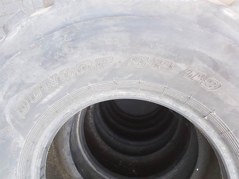 Cover (Dunlop / Mitas) 405/70-R20 (16/70R20)-Tire - Renkaat ja vanteet - Rakennuskoneet: kuva Cover (Dunlop / Mitas) 405/70-R20 (16/70R20)-Tire - Renkaat ja vanteet - Rakennuskoneet Cover (Dunlop / Mitas) 405/70-R20 (16/70R20)-Tire - Renkaat ja vanteet - Rakennuskoneet: kuva Cover (Dunlop / Mitas) 405/70-R20 (16/70R20)-Tire - Renkaat ja vanteet - Rakennuskoneet