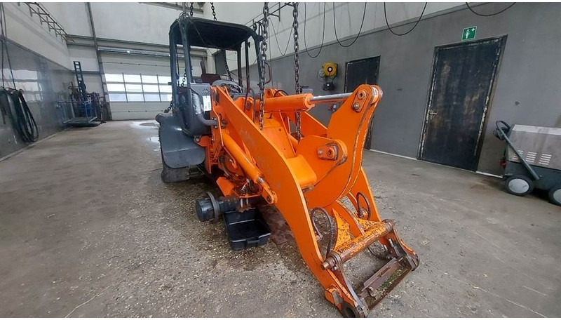 Hitachi ZW 95 LSD - (For parts) - Pyöräkuormaaja: kuva Hitachi ZW 95 LSD - (For parts) - Pyöräkuormaaja Hitachi ZW 95 LSD - (For parts) - Pyöräkuormaaja: kuva Hitachi ZW 95 LSD - (For parts) - Pyöräkuormaaja