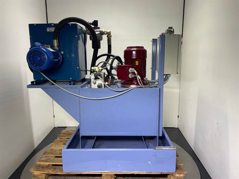 Hydac 3kW-Compact-/steering unit/Aggregate - Hydrauliikka - Rakennuskoneet: kuva Hydac 3kW-Compact-/steering unit/Aggregate - Hydrauliikka - Rakennuskoneet Hydac 3kW-Compact-/steering unit/Aggregate - Hydrauliikka - Rakennuskoneet: kuva Hydac 3kW-Compact-/steering unit/Aggregate - Hydrauliikka - Rakennuskoneet