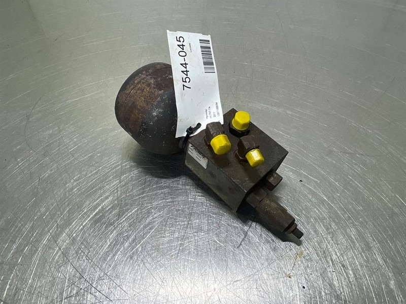 Hyundai HL757-7A-31L7-10280 / 31L7-10380-Pilot supply unit - Hydrauliikka - Rakennuskoneet: kuva Hyundai HL757-7A-31L7-10280 / 31L7-10380-Pilot supply unit - Hydrauliikka - Rakennuskoneet Hyundai HL757-7A-31L7-10280 / 31L7-10380-Pilot supply unit - Hydrauliikka - Rakennuskoneet: kuva Hyundai HL757-7A-31L7-10280 / 31L7-10380-Pilot supply unit - Hydrauliikka - Rakennuskoneet
