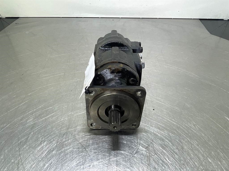 Hyundai HL757-7A-31LD-00300-146209-Main pump - Hydrauliikka - Rakennuskoneet: kuva Hyundai HL757-7A-31LD-00300-146209-Main pump - Hydrauliikka - Rakennuskoneet Hyundai HL757-7A-31LD-00300-146209-Main pump - Hydrauliikka - Rakennuskoneet: kuva Hyundai HL757-7A-31LD-00300-146209-Main pump - Hydrauliikka - Rakennuskoneet