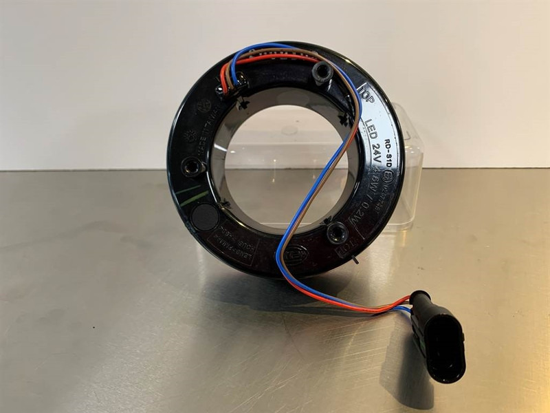 Liebherr LH - 10665279 - Light/Leuchte/Verlichting - Valo/ Valaistus - Rakennuskoneet: kuva Liebherr LH - 10665279 - Light/Leuchte/Verlichting - Valo/ Valaistus - Rakennuskoneet Liebherr LH - 10665279 - Light/Leuchte/Verlichting - Valo/ Valaistus - Rakennuskoneet: kuva Liebherr LH - 10665279 - Light/Leuchte/Verlichting - Valo/ Valaistus - Rakennuskoneet