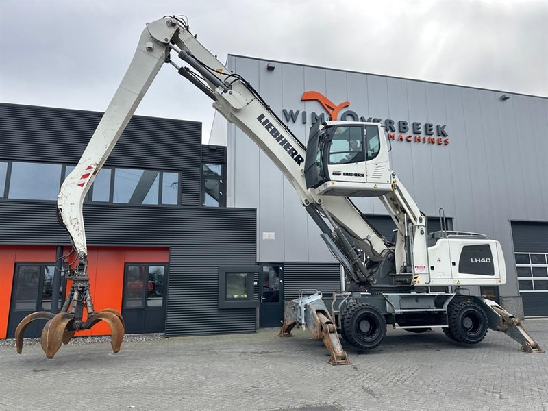 Liebherr LH 40 M Litronic Material Handler - Materiaalinkäsittelykone: kuva Liebherr LH 40 M Litronic Material Handler - Materiaalinkäsittelykone Liebherr LH 40 M Litronic Material Handler - Materiaalinkäsittelykone: kuva Liebherr LH 40 M Litronic Material Handler - Materiaalinkäsittelykone